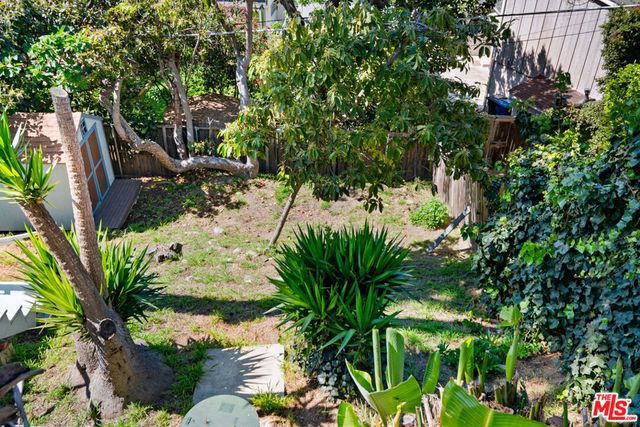 207 Ocean Avenue, Santa Monica, CA 90402