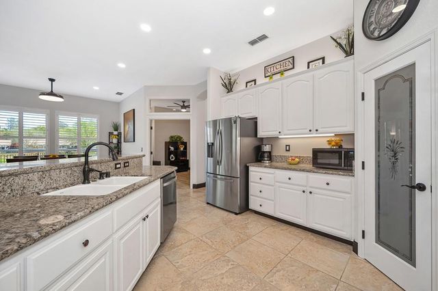 7576 Callaway Dr, Rancho Murieta, CA 95683