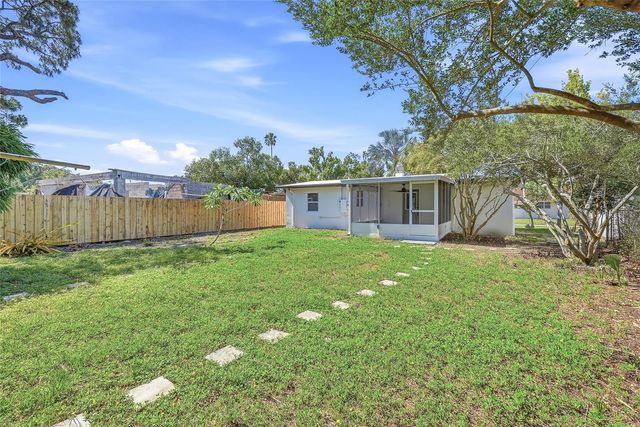 2847 10TH AVENUE N, St Petersburg, FL 33713