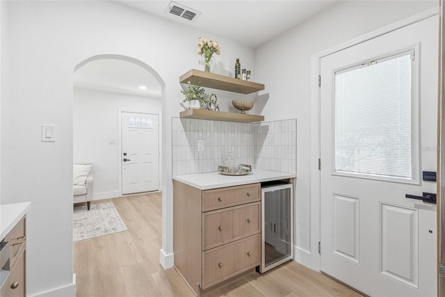 2847 10TH AVENUE N, St Petersburg, FL 33713