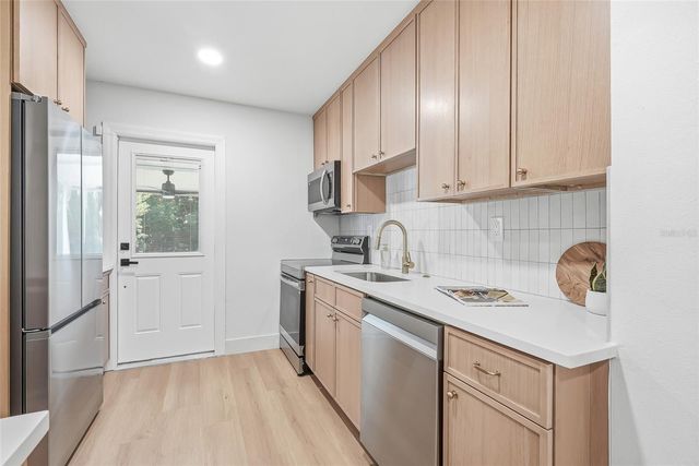 2847 10TH AVENUE N, St Petersburg, FL 33713