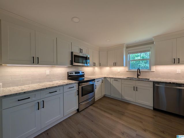 803 BAHIA LANE, Bessemer, AL 35023