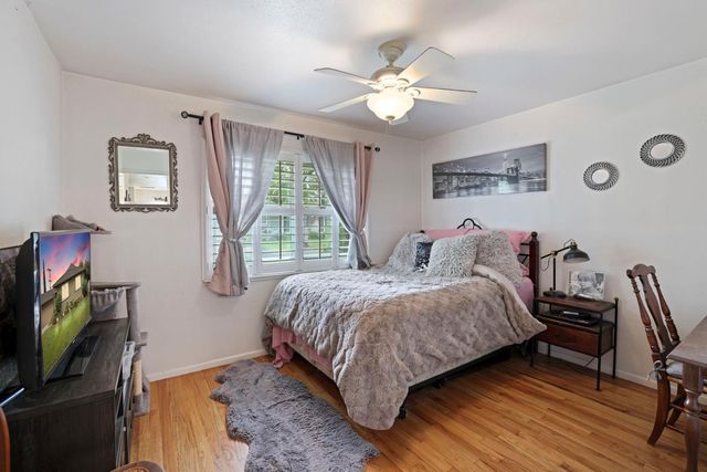 2222 Rutledge Way, Stockton, CA 95207