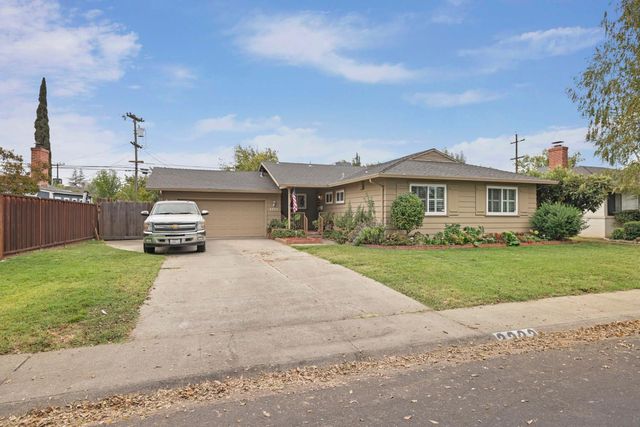 2222 Rutledge Way, Stockton, CA 95207