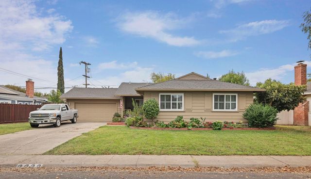 2222 Rutledge Way, Stockton, CA 95207