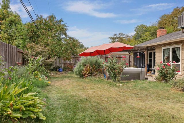 2222 Rutledge Way, Stockton, CA 95207