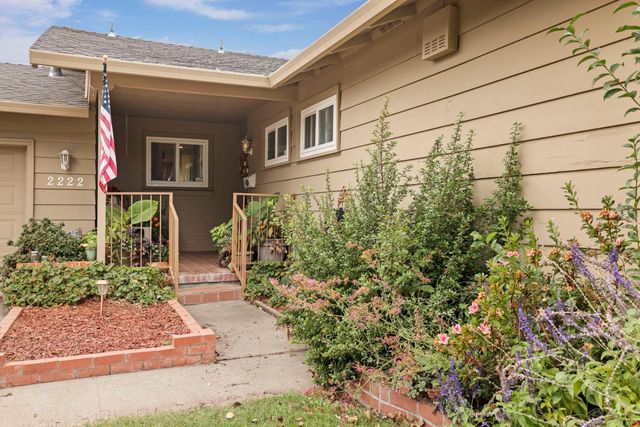 2222 Rutledge Way, Stockton, CA 95207