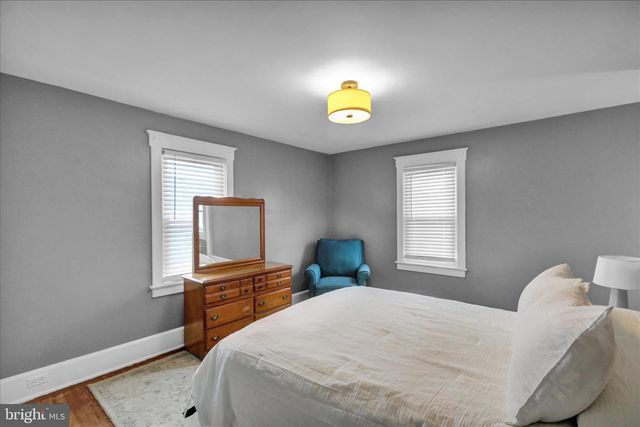 50 E 2ND AVE, Lititz, PA 17543