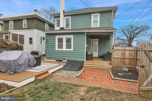 50 E 2ND AVE, Lititz, PA 17543