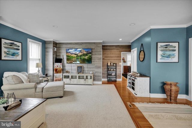 50 E 2ND AVE, Lititz, PA 17543