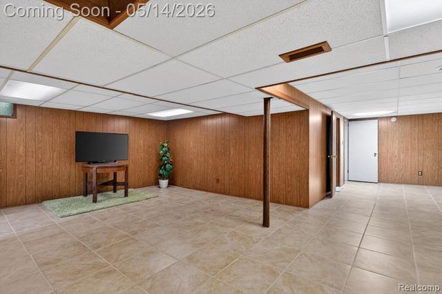 25023 Ward Street, Taylor, MI 48180