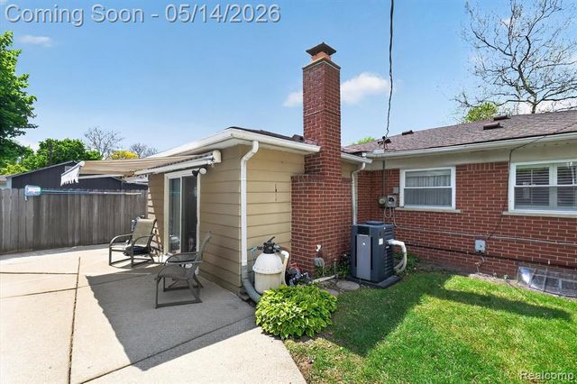 25023 Ward Street, Taylor, MI 48180