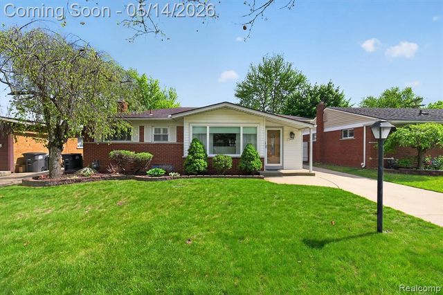 25023 Ward Street, Taylor, MI 48180