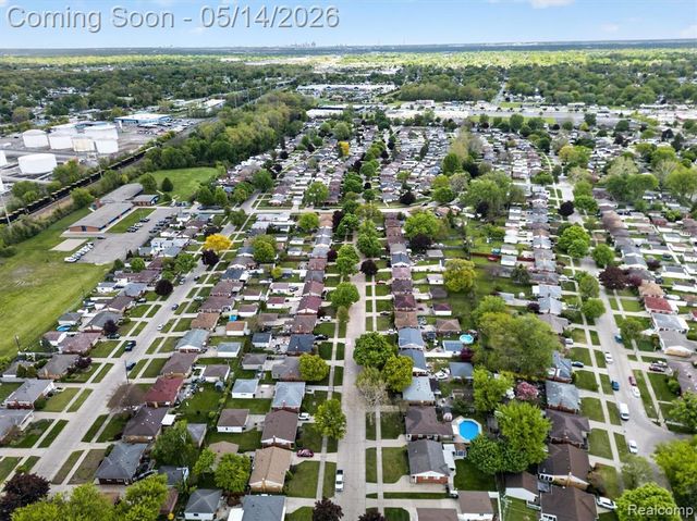 25023 Ward Street, Taylor, MI 48180
