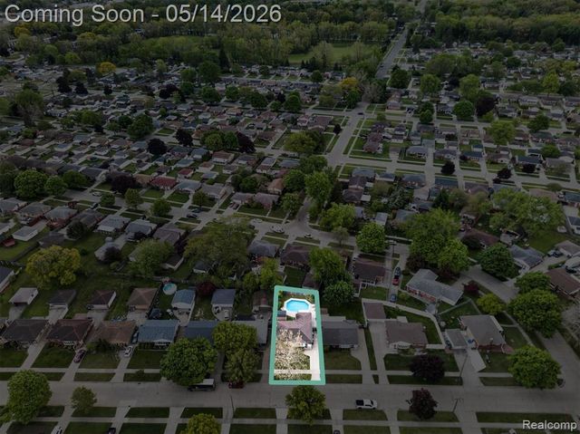 25023 Ward Street, Taylor, MI 48180