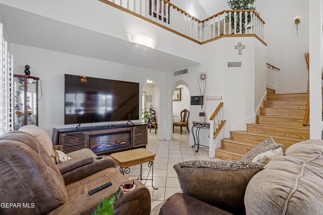 2116 LAKE HURON Drive, El Paso, TX 79936