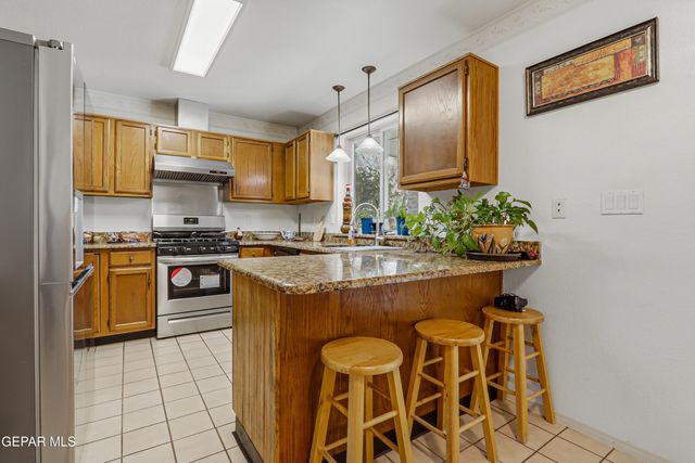 2116 LAKE HURON Drive, El Paso, TX 79936