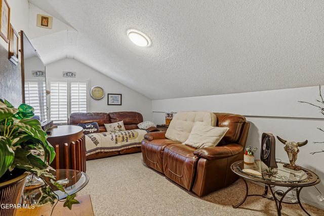 2116 LAKE HURON Drive, El Paso, TX 79936