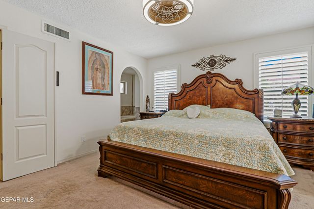 2116 LAKE HURON Drive, El Paso, TX 79936