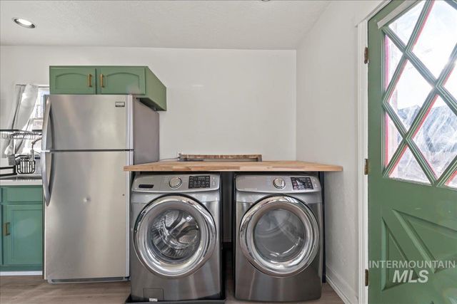 910 7th Avenue S, Nampa, ID 83651