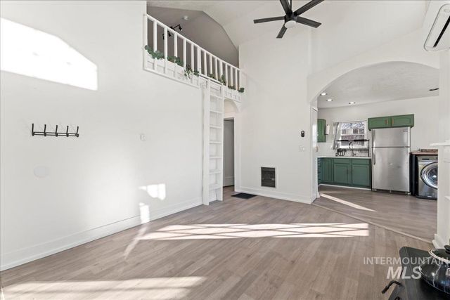 910 7th Avenue S, Nampa, ID 83651