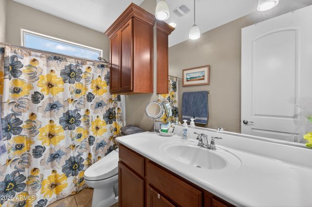 9456 W GEORGIA Avenue, Glendale, AZ 85305