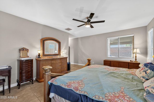 9456 W GEORGIA Avenue, Glendale, AZ 85305