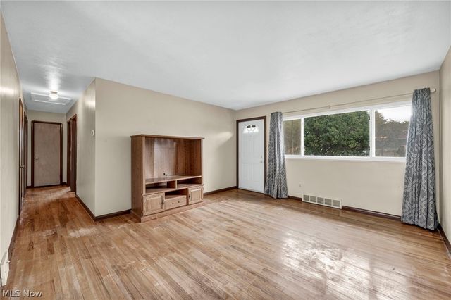 6314 Adair Drive, Brook Park, OH 44142