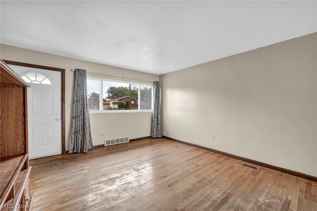 6314 Adair Drive, Brook Park, OH 44142
