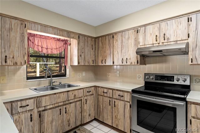 4011 S Tom Avenue, Inverness, FL 34452