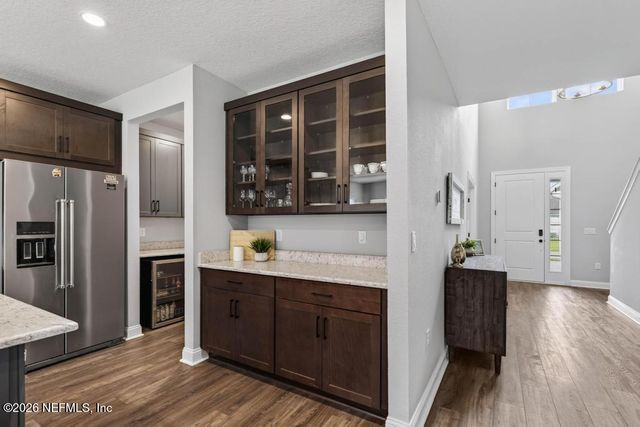 96 HILLENDALE Circle, St. Johns, FL 32259