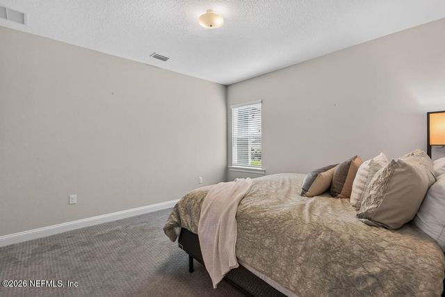 96 HILLENDALE Circle, St. Johns, FL 32259