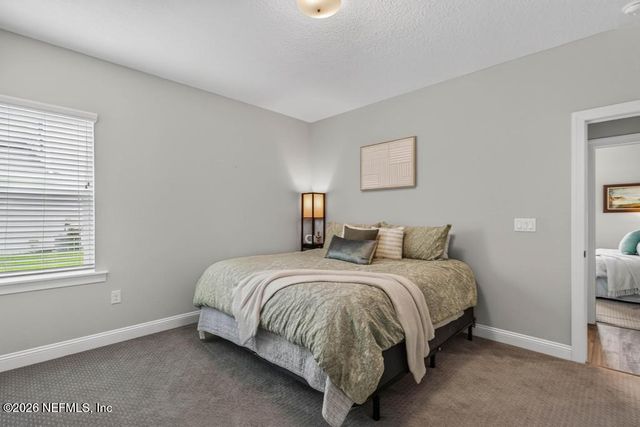 96 HILLENDALE Circle, St. Johns, FL 32259