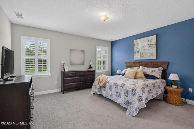 96 HILLENDALE Circle, St. Johns, FL 32259