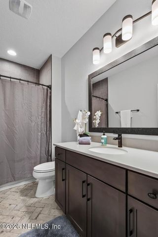 96 HILLENDALE Circle, St. Johns, FL 32259