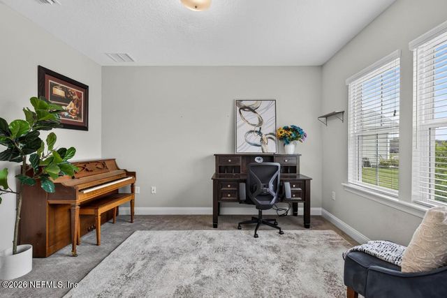 96 HILLENDALE Circle, St. Johns, FL 32259