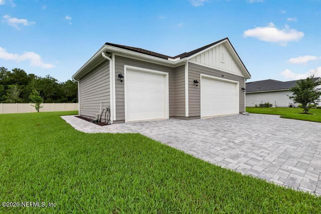 96 HILLENDALE Circle, St. Johns, FL 32259