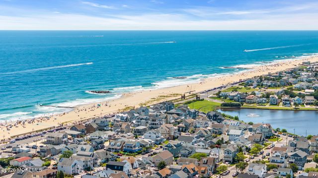1700 Main Street 208, Belmar, NJ 07719