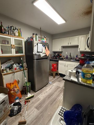 2411 S Ebright Street, Muncie, IN 47302