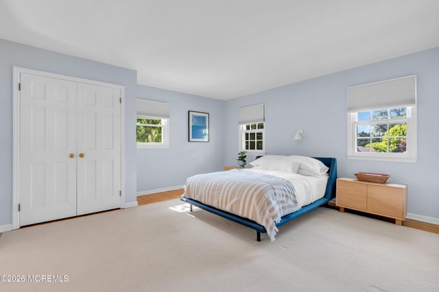 27 Circle Lane, Little Silver, NJ 07739