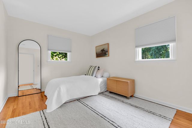 27 Circle Lane, Little Silver, NJ 07739