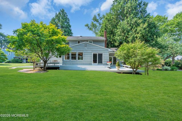 27 Circle Lane, Little Silver, NJ 07739