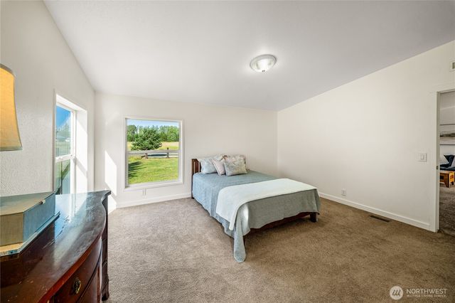 101 Faun Rae Lane, Chehalis, WA 98532
