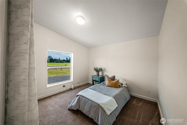 101 Faun Rae Lane, Chehalis, WA 98532
