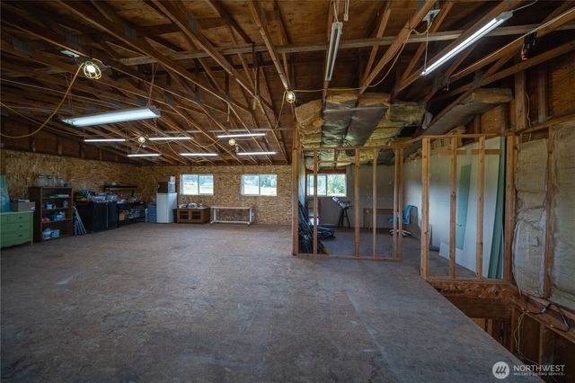 101 Faun Rae Lane, Chehalis, WA 98532