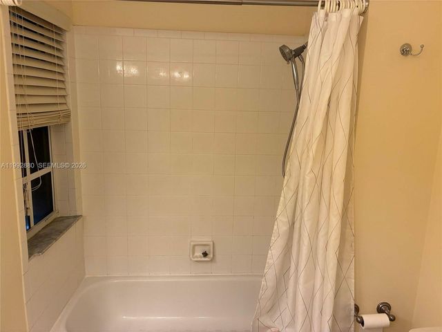 1764 NW 166th Ave, Pembroke Pines, FL 33028