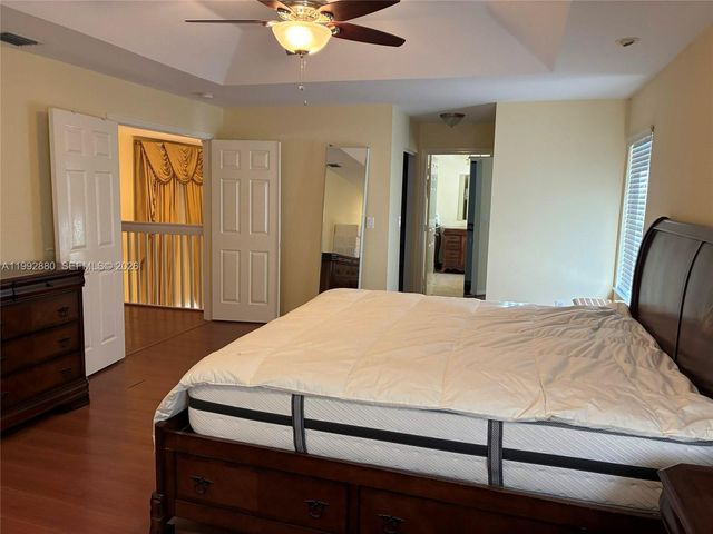 1764 NW 166th Ave, Pembroke Pines, FL 33028