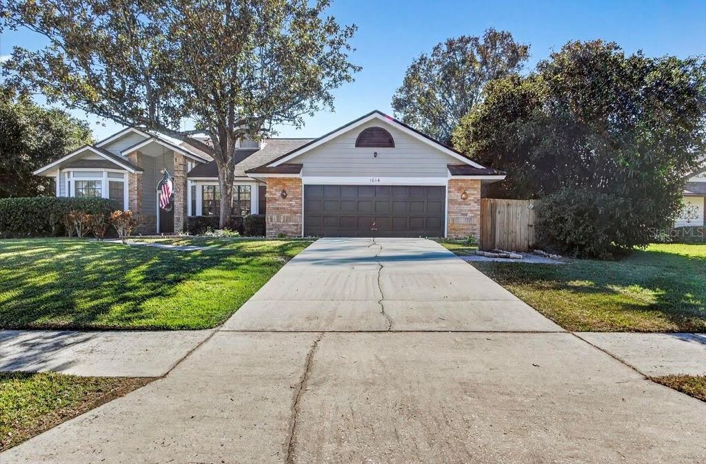 1014 WILLA LAKE CIRCLE, Oviedo, FL 32765