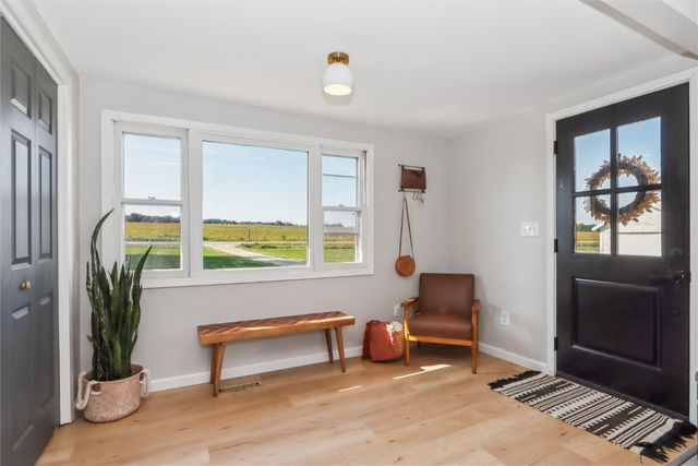 2485 Hwy 6 Trail, Marengo, IA 52301