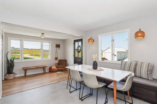 2485 Hwy 6 Trail, Marengo, IA 52301